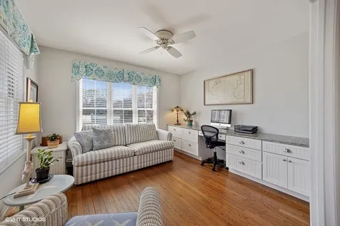 10 Jenness Avenue Rye NH 03870