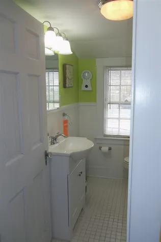 12 Linden Street Rochester NH 03867