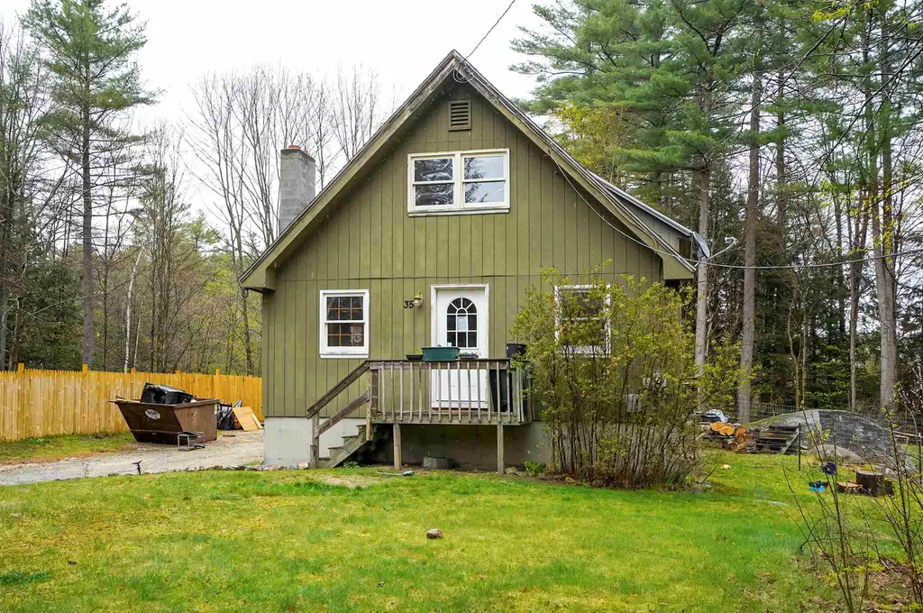 35 Melody Lane Hillsborough NH 03244