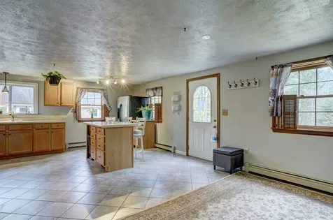 35 Melody Lane Hillsborough NH 03244