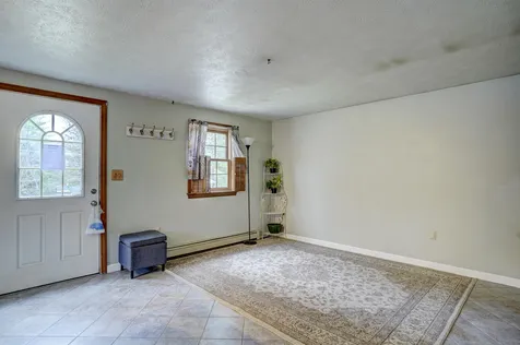 35 Melody Lane Hillsborough NH 03244