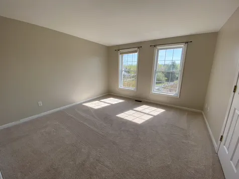 28 Ezras Way Dover NH 03820