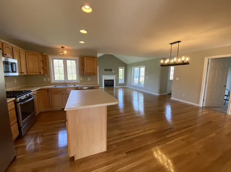 28 Ezras Way Dover NH 03820
