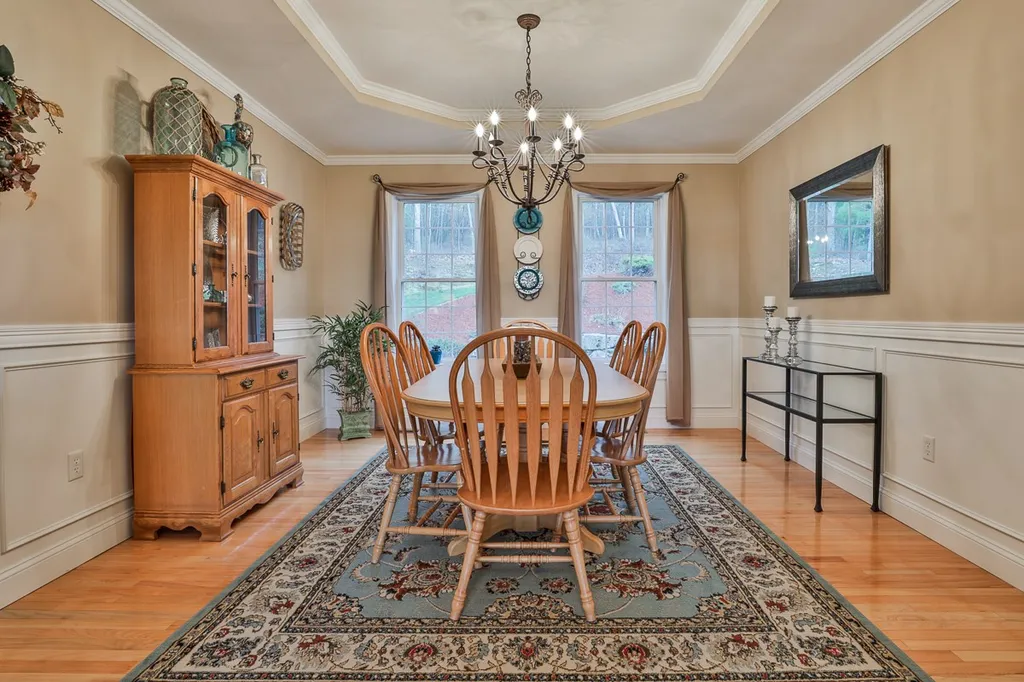 34 Cedar Crest Lane Auburn NH 03032