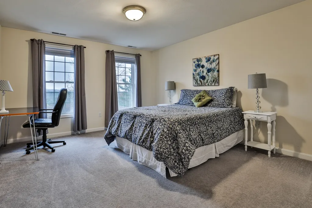 34 Cedar Crest Lane Auburn NH 03032