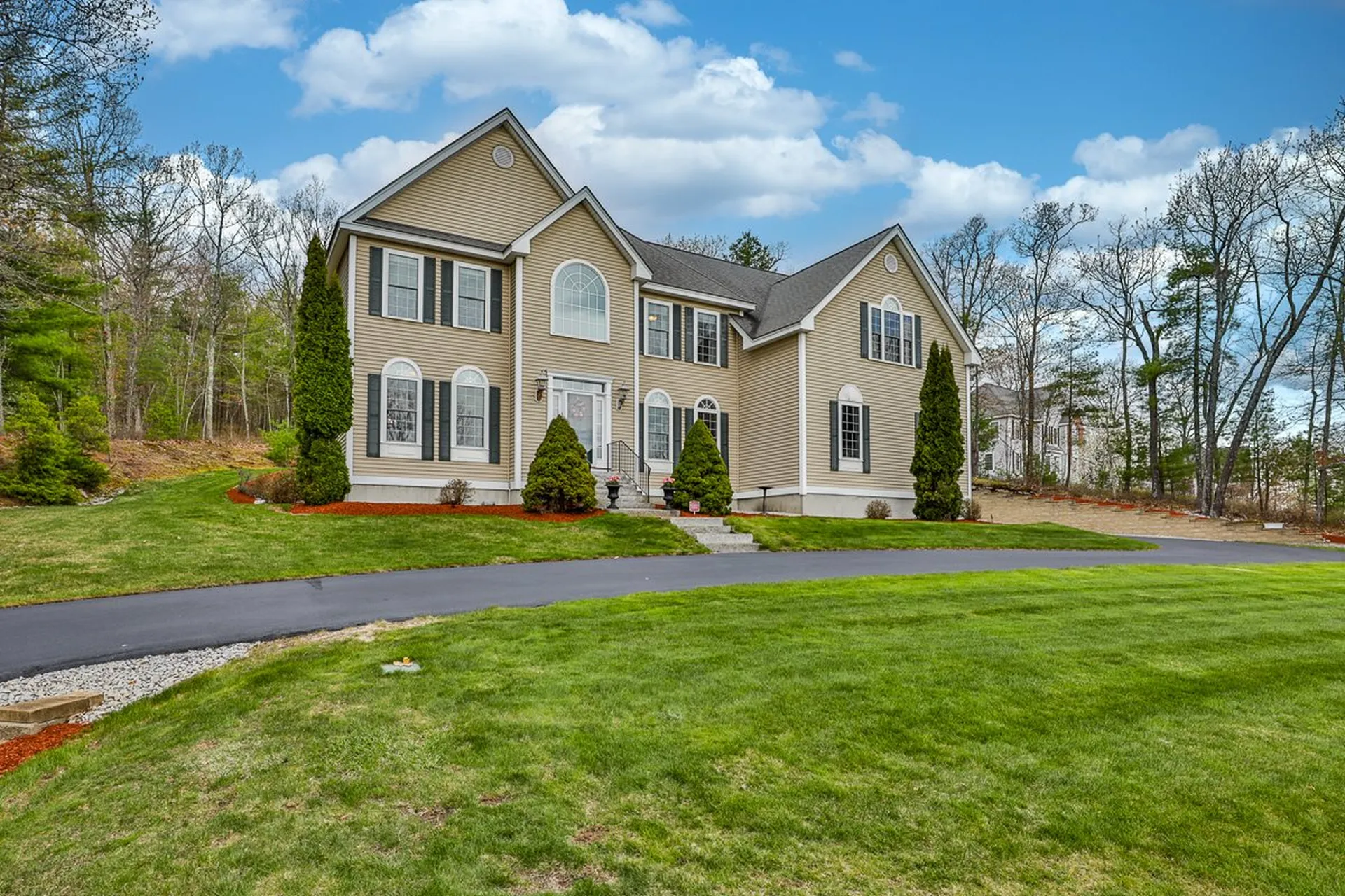 34 Cedar Crest Lane Auburn NH 03032