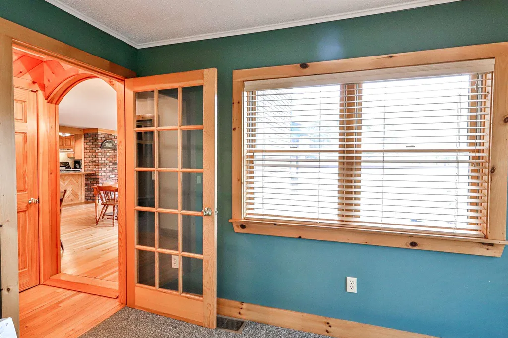 31 Palmer Road Chester VT 05143