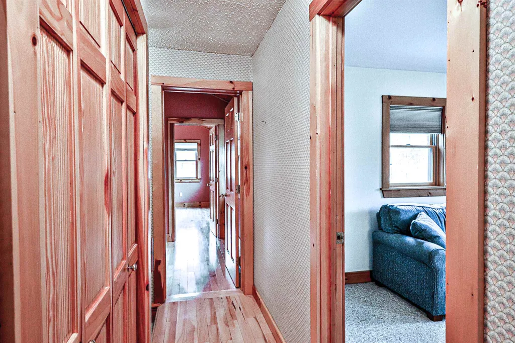 31 Palmer Road Chester VT 05143