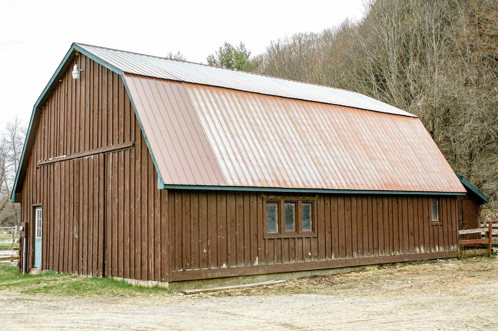 31 Palmer Road Chester VT 05143