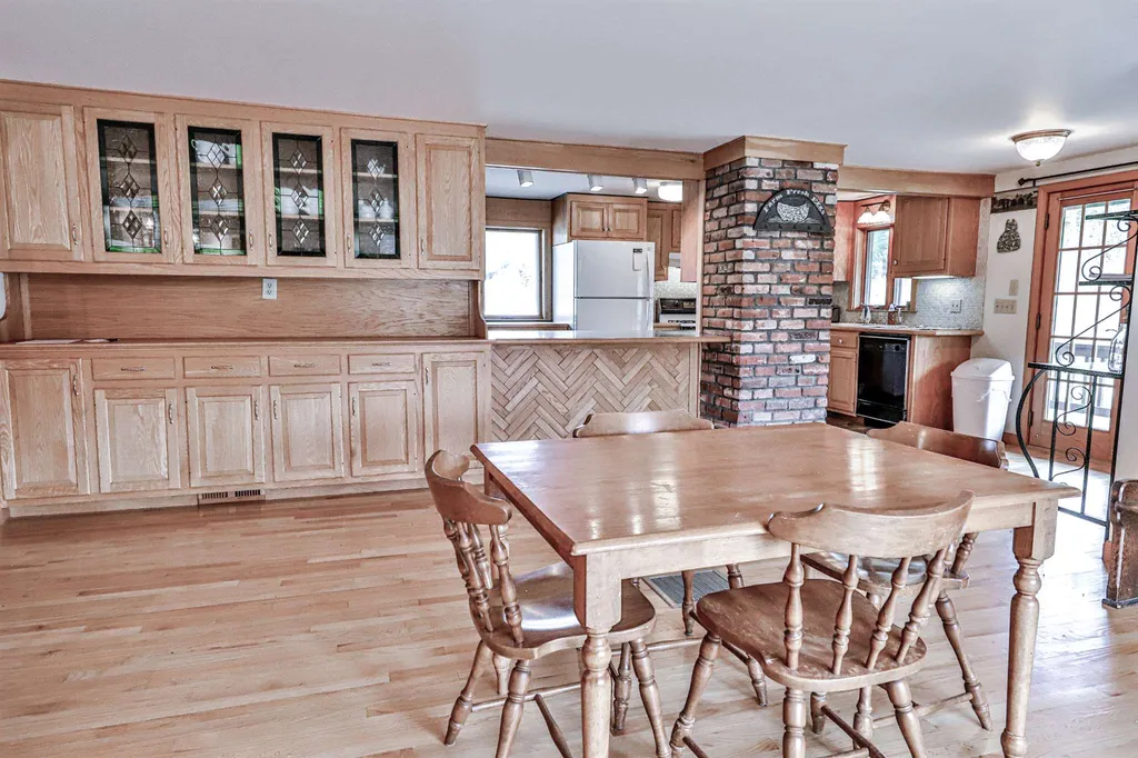 31 Palmer Road Chester VT 05143