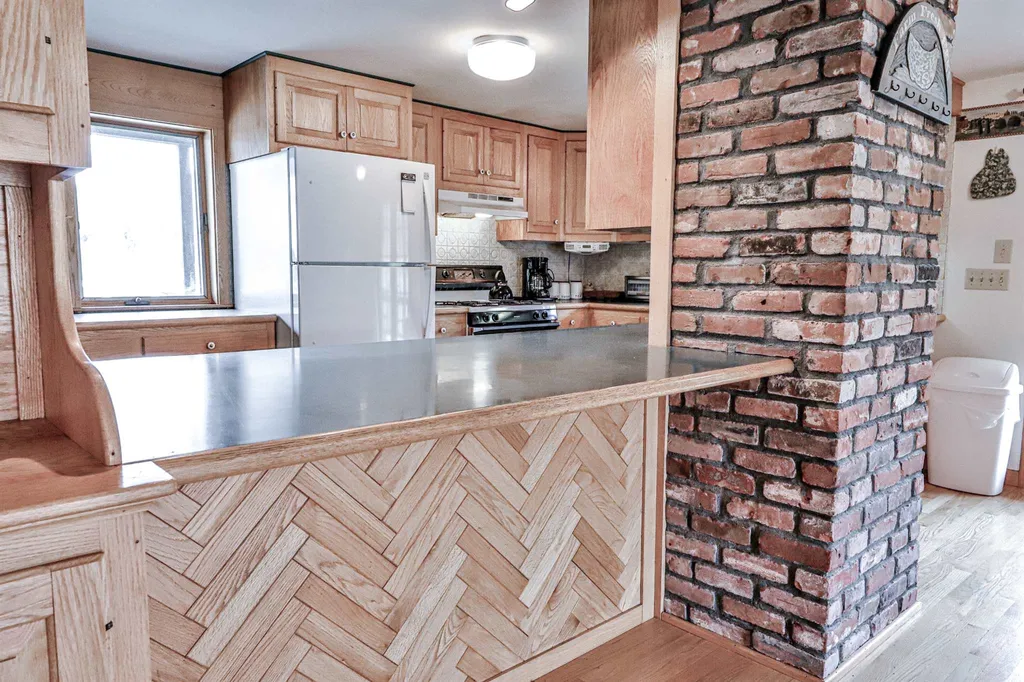 31 Palmer Road Chester VT 05143