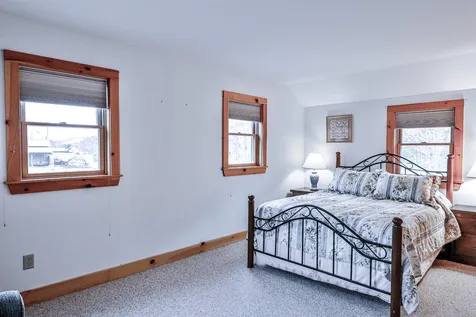 31 Palmer Road Chester VT 05143