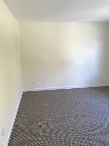 9 Pleasant Street Rochester NH 03867