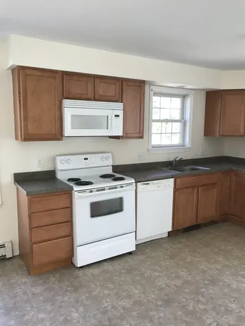 9 Pleasant Street Rochester NH 03867