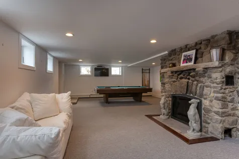 1162 Galaxy Hill Road Pomfret VT 05053