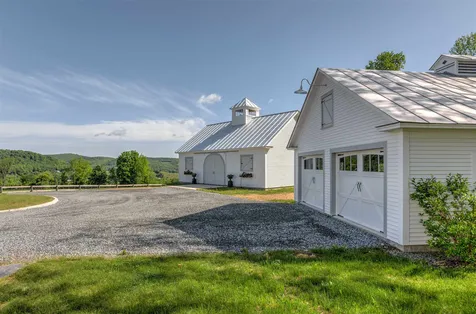 1162 Galaxy Hill Road Pomfret VT 05053