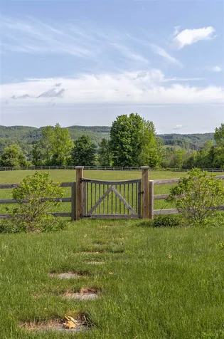 1162 Galaxy Hill Road Pomfret VT 05053