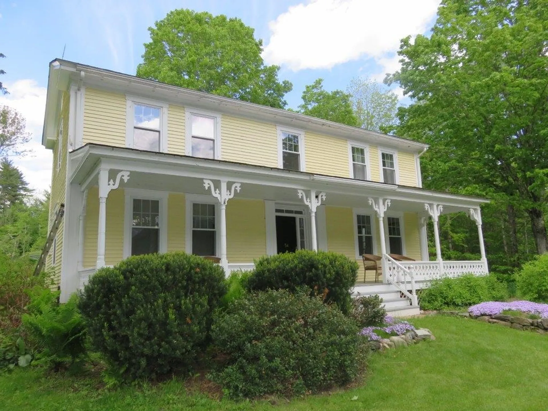 54 Turnpike Road Grafton NH 03240