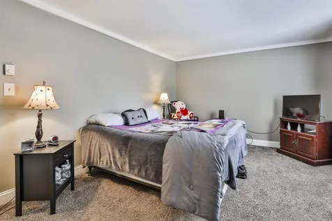 89 English Range Road Derry NH 03038
