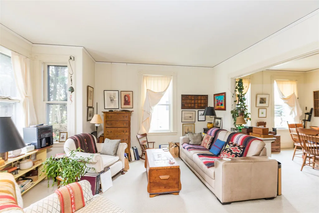 205 Sagamore Avenue Portsmouth NH 03801