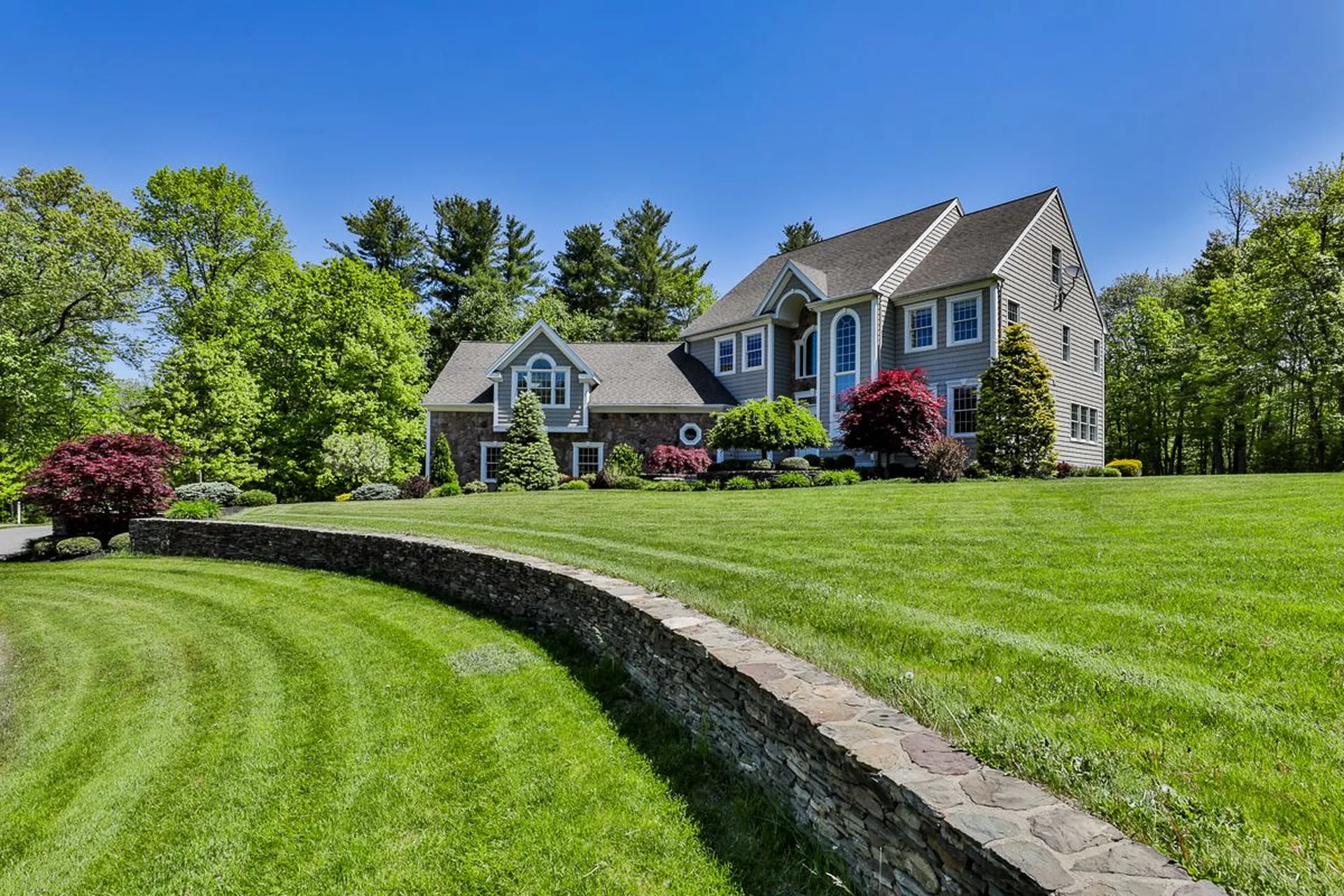 20 Ballard Lane Salem NH 03079