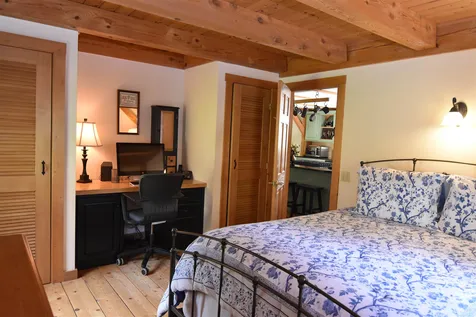 1590 Davis Road Cavendish VT 05142