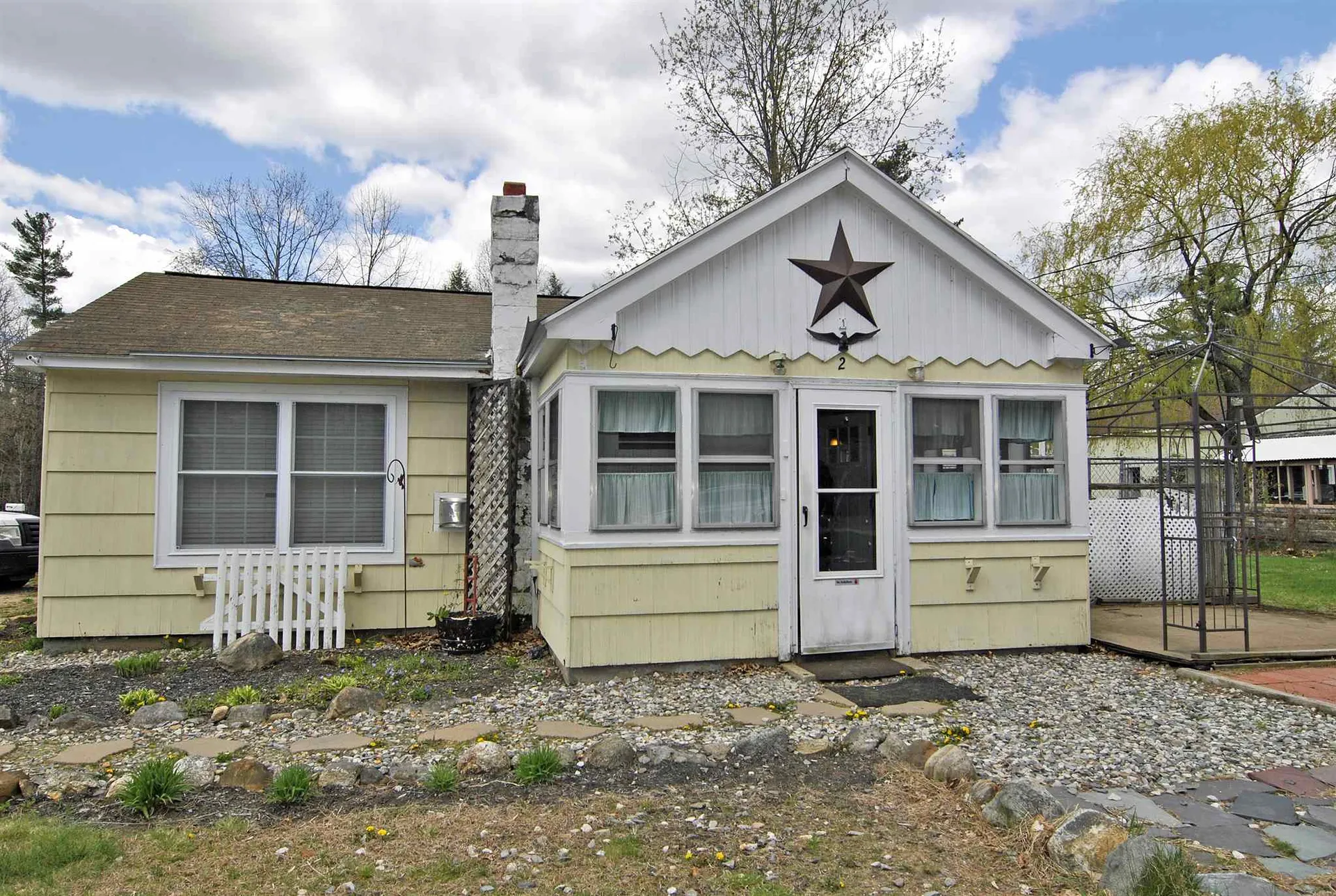 2 Kadra Street Brentwood NH 03833