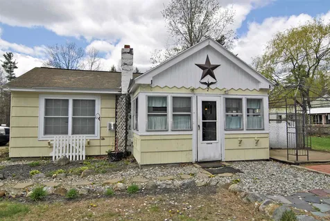 2 Kadra Street Brentwood NH 03833