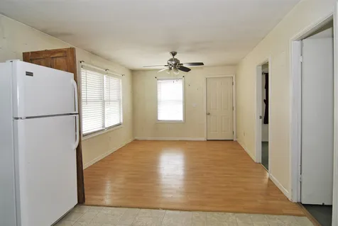 2 Kadra Street Brentwood NH 03833