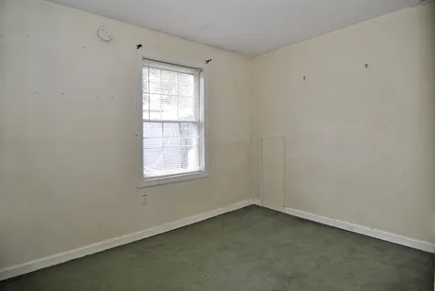 2 Kadra Street Brentwood NH 03833