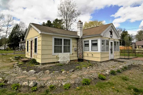 2 Kadra Street Brentwood NH 03833