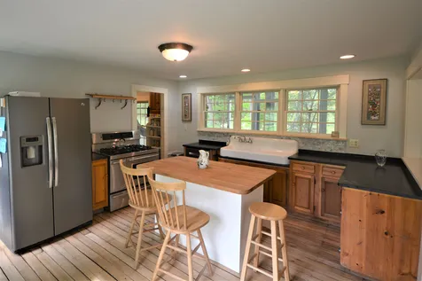 2525 Barnard Road Woodstock VT 05091