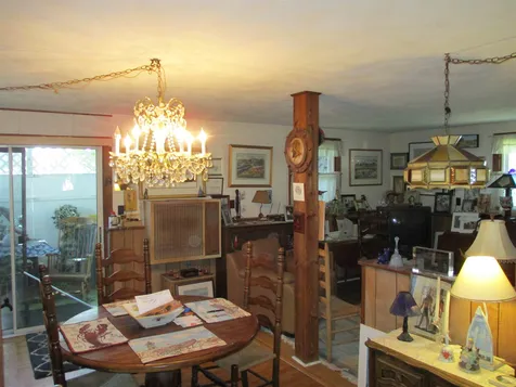 28 Thorwald Avenue Hampton NH 03842
