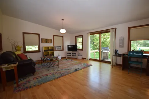 3 Scotland Road Kingston NH 03848