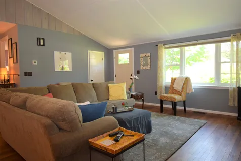 3 Scotland Road Kingston NH 03848