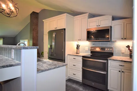 3 Scotland Road Kingston NH 03848