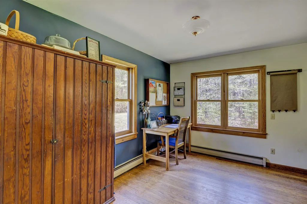 17 Mountain View Drive Canaan NH 03741