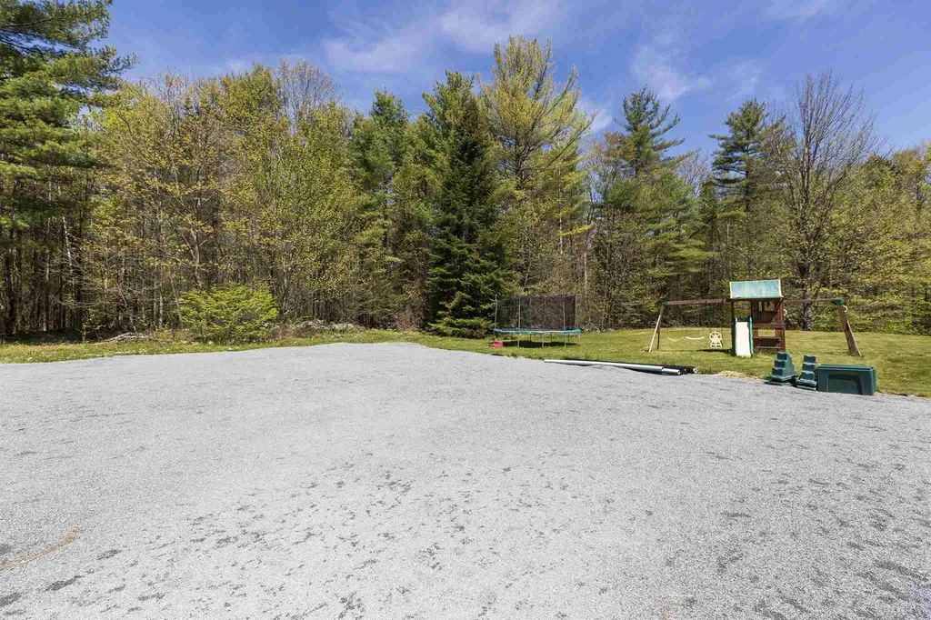17 Mountain View Drive Canaan NH 03741