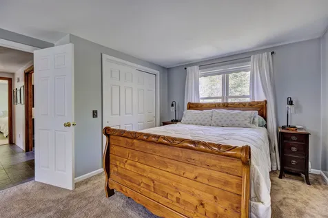 17 Mountain View Drive Canaan NH 03741