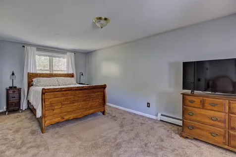 17 Mountain View Drive Canaan NH 03741
