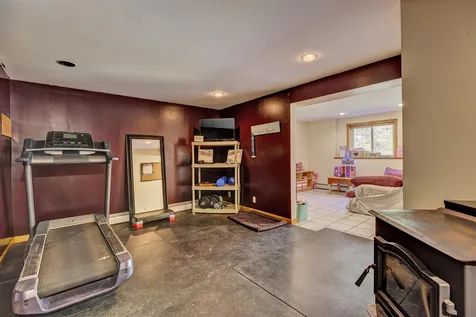 17 Mountain View Drive Canaan NH 03741