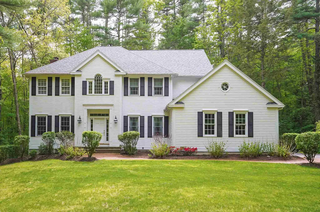 2 Old Mont Vernon Road Amherst NH 03031
