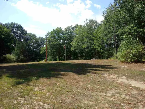 122 Liberty Hill Road Henniker NH 03242