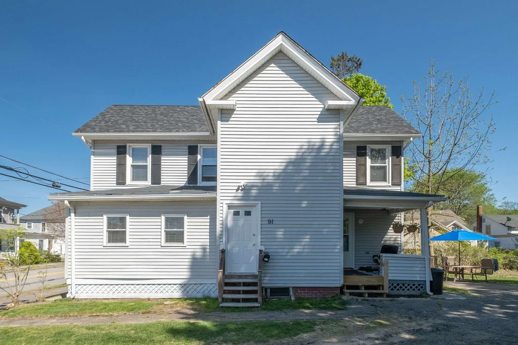 91 High Street Laconia NH 03246
