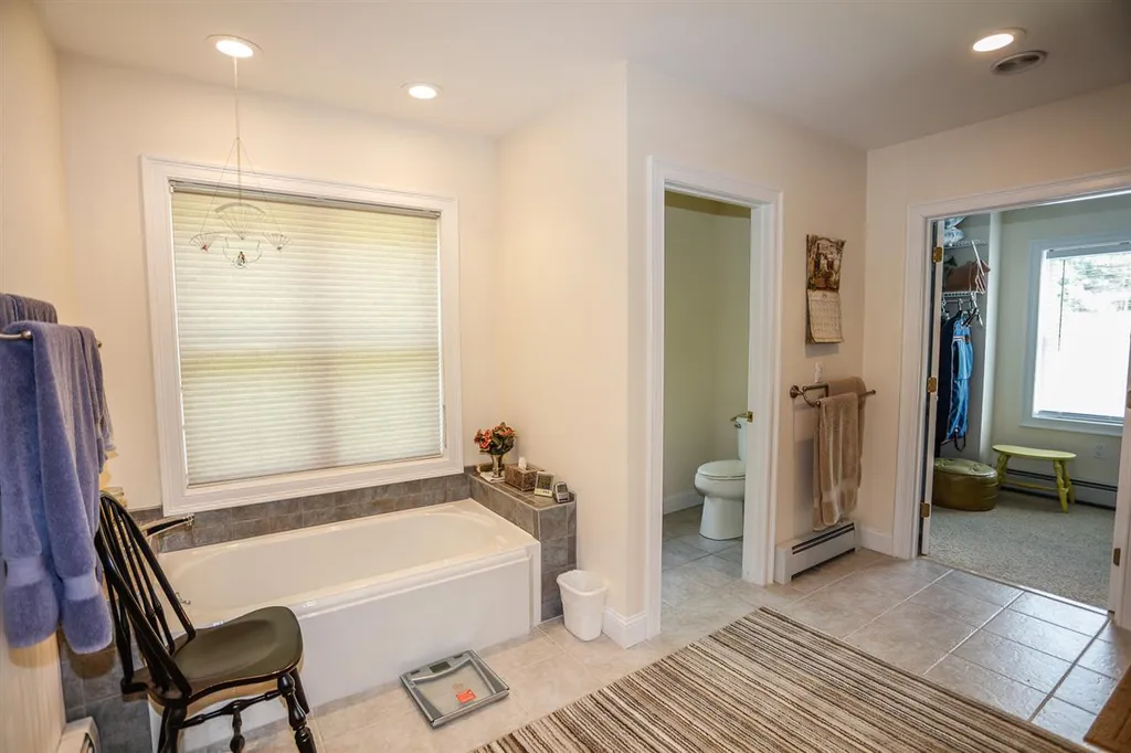 2 Casey Way Meredith NH 03253