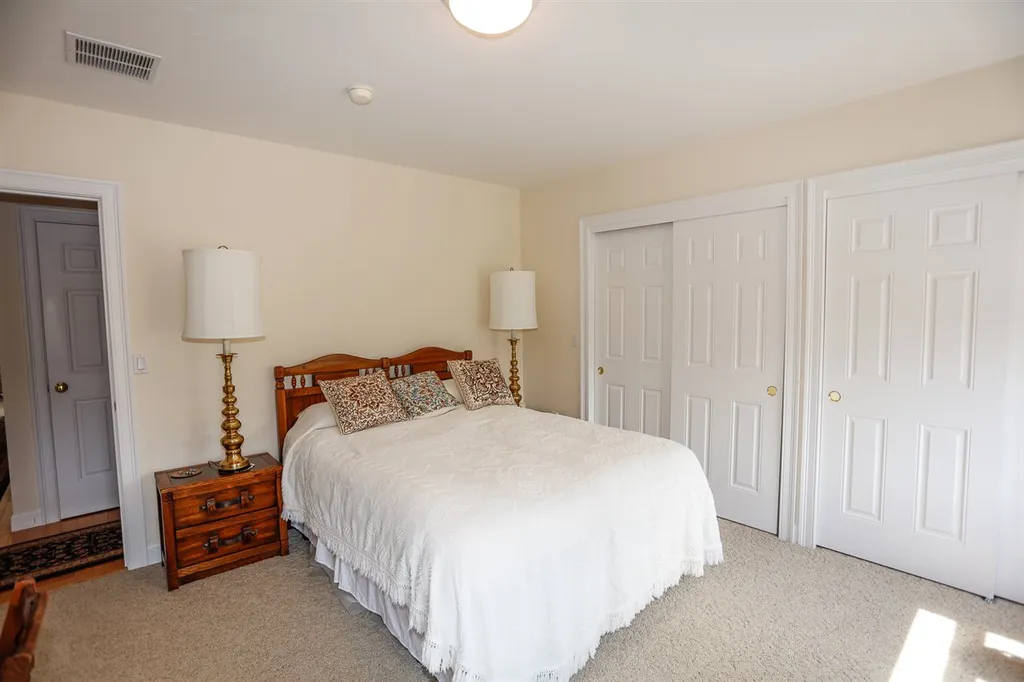 2 Casey Way Meredith NH 03253