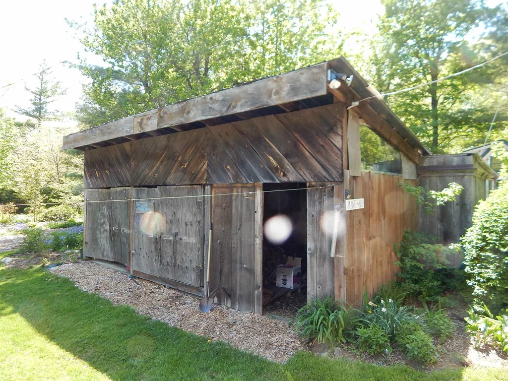 492 Pratt Road Alstead NH 03602