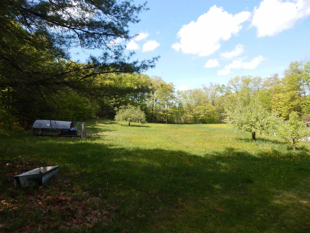 492 Pratt Road Alstead NH 03602