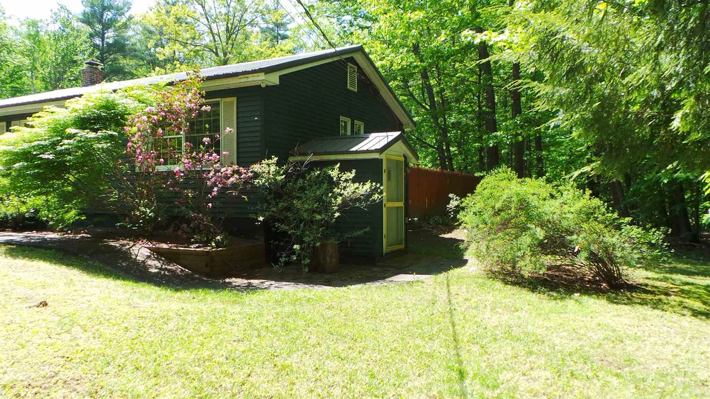 462 Bay Hill Road Northfield NH 03276