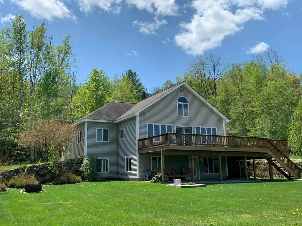 25 Leland Lane Glover VT 05839